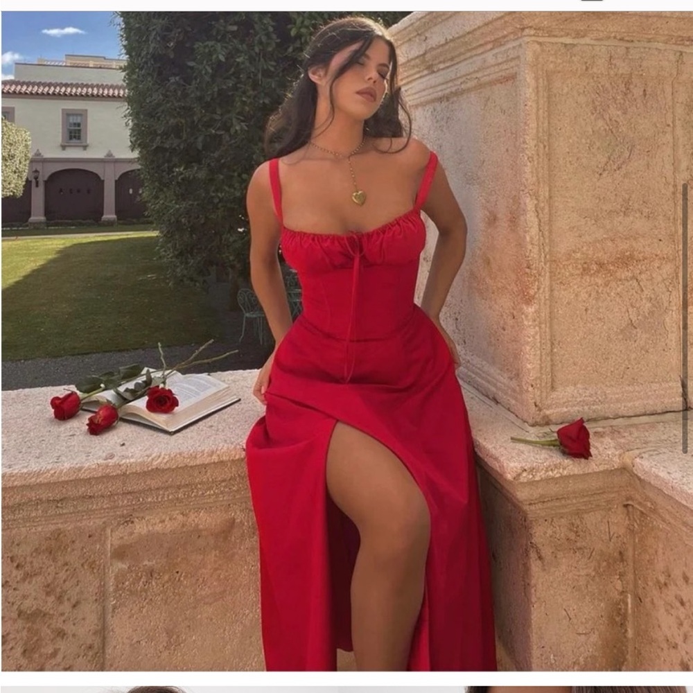 House of CB ‘Carmen’ Red Rose Bustier Sundress NWOT